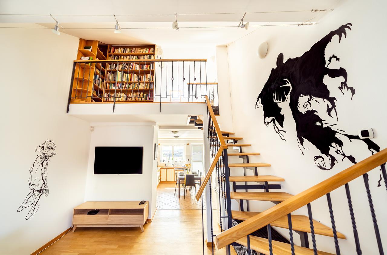 4br 3bath Balcony Harry Potter Penthouse Praga